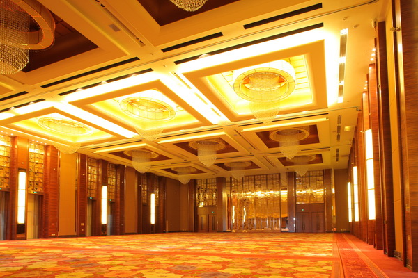 海南国际会展中心 ——基于全套金百博专业音频解决方案的大型扩声系统工程