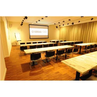 Cinecitta电影院——600万欧元翻新工程中的金百博CIS产品